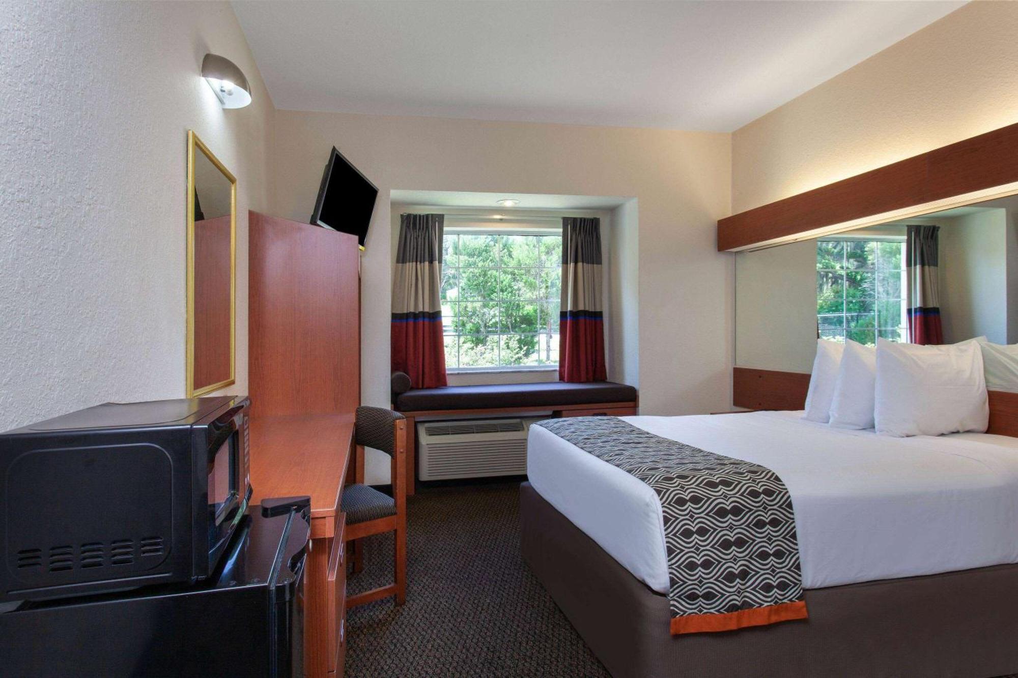 Microtel Inn And Suites By Wyndham - Lady Lake/ The Villages Eksteriør billede